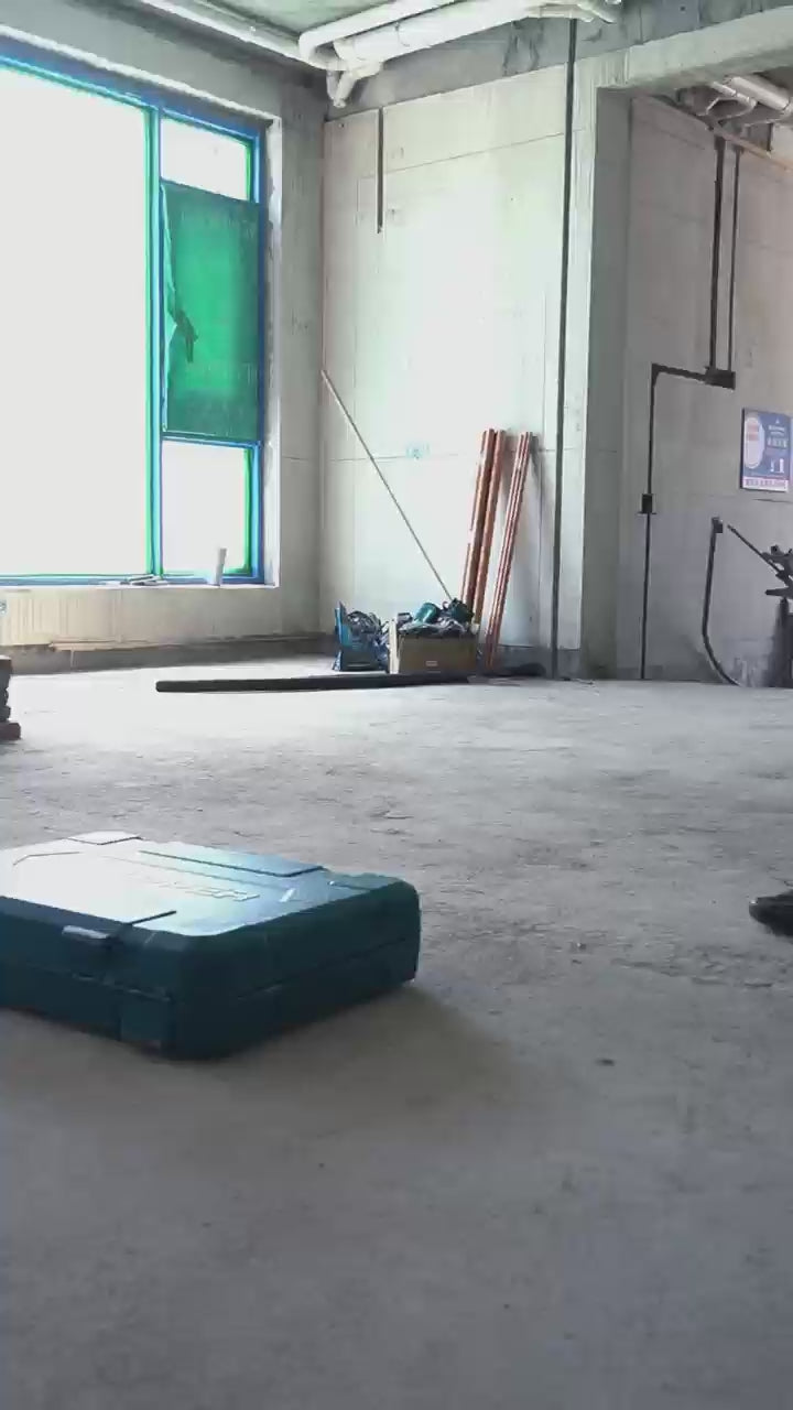 ZUPPER cordless press tool construction-site video