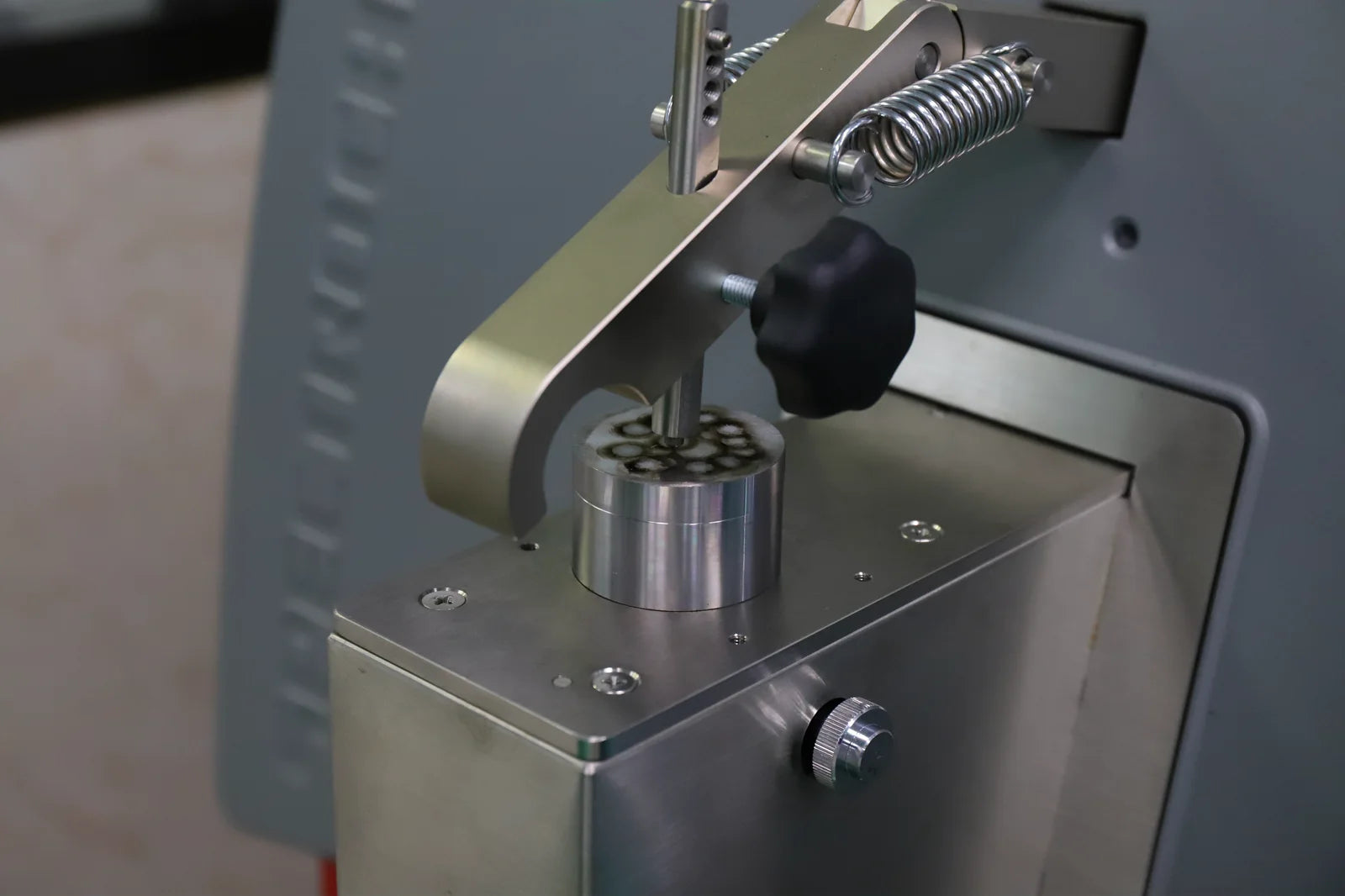 ZUPPER product measurement and inspection equipment